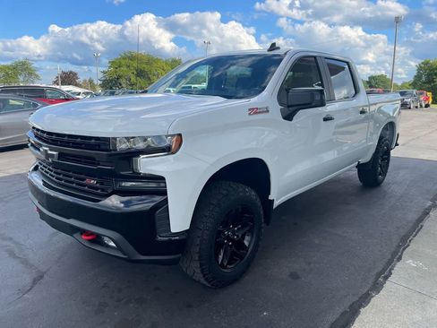 Used 2021 Chevrolet Silverado 1500 LT Trail Boss w/ Convenience Package II image 7
