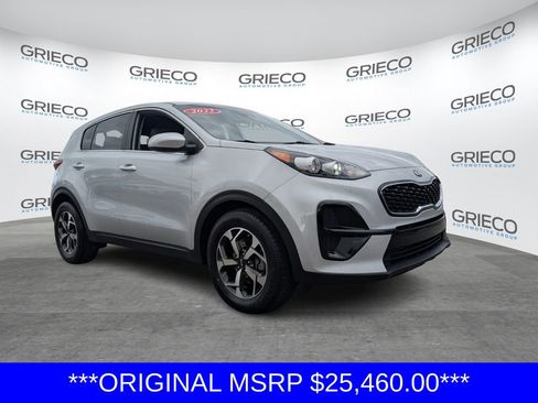 Used 2022 Kia Sportage LX image 1