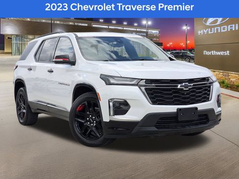 Used 2023 Chevrolet Traverse Premier w/ Redline Edition FWD image 1