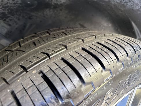 Used 2025 Volvo XC90 B6 Plus image 12