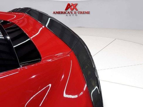 Used 2019 Ferrari 812 Superfast RWD image 18