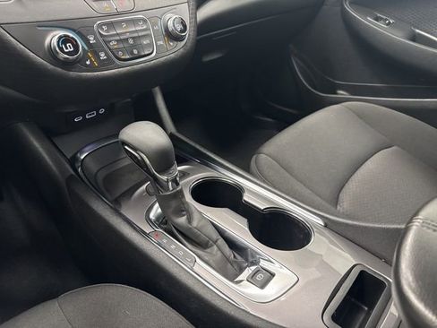 Used 2024 Chevrolet Malibu LT FWD image 20