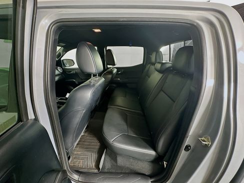 Used 2017 Toyota Tacoma TRD Pro AWD/4WD image 27