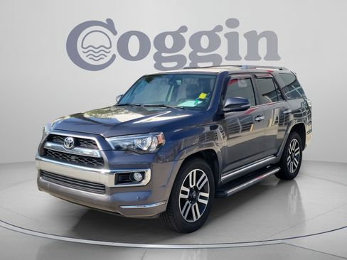 Used 2019 Toyota 4Runner Limited RWD image 36