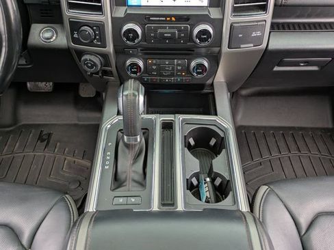 Used 2018 Ford F150 Platinum w/ Equipment Group 701A Luxury AWD/4WD image 19
