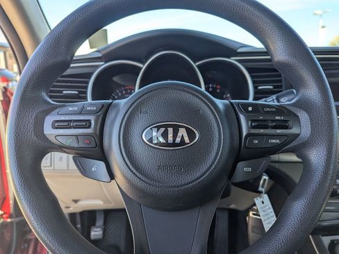 Used 2015 Kia Optima LX image 19