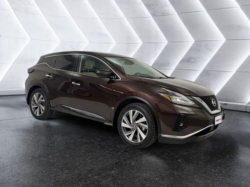 Used 2021 Nissan Murano SL w/ SL Moonroof Package FWD image 1