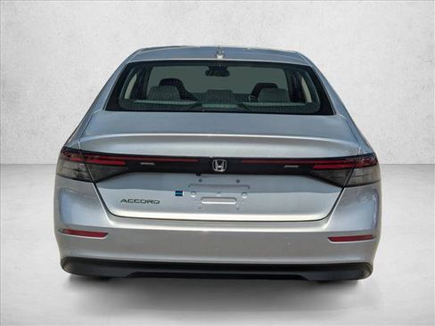 Used 2025 Honda Accord LX image 7