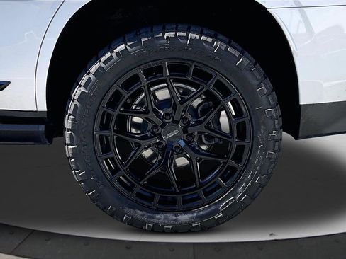 Used 2023 GMC Yukon Denali Ultimate image 37