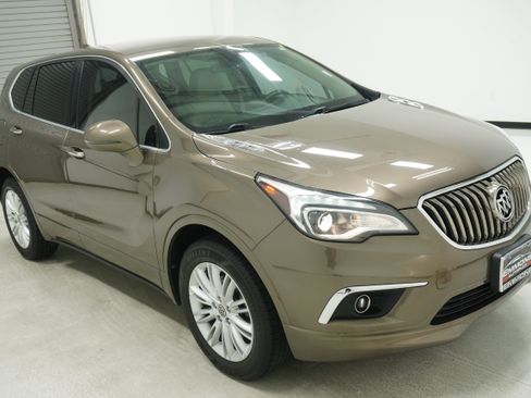Used 2017 Buick Envision Preferred FWD image 3