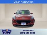 Used 2020 Ford Escape Titanium image 3
