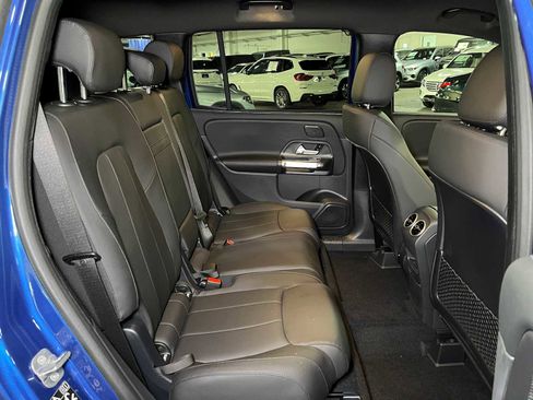New 2025 Mercedes-Benz GLB 250 4MATIC image 14