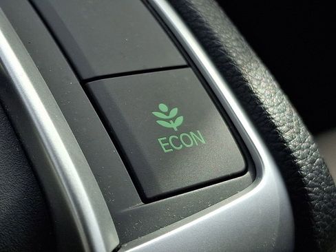 Used 2018 Honda Civic LX image 21