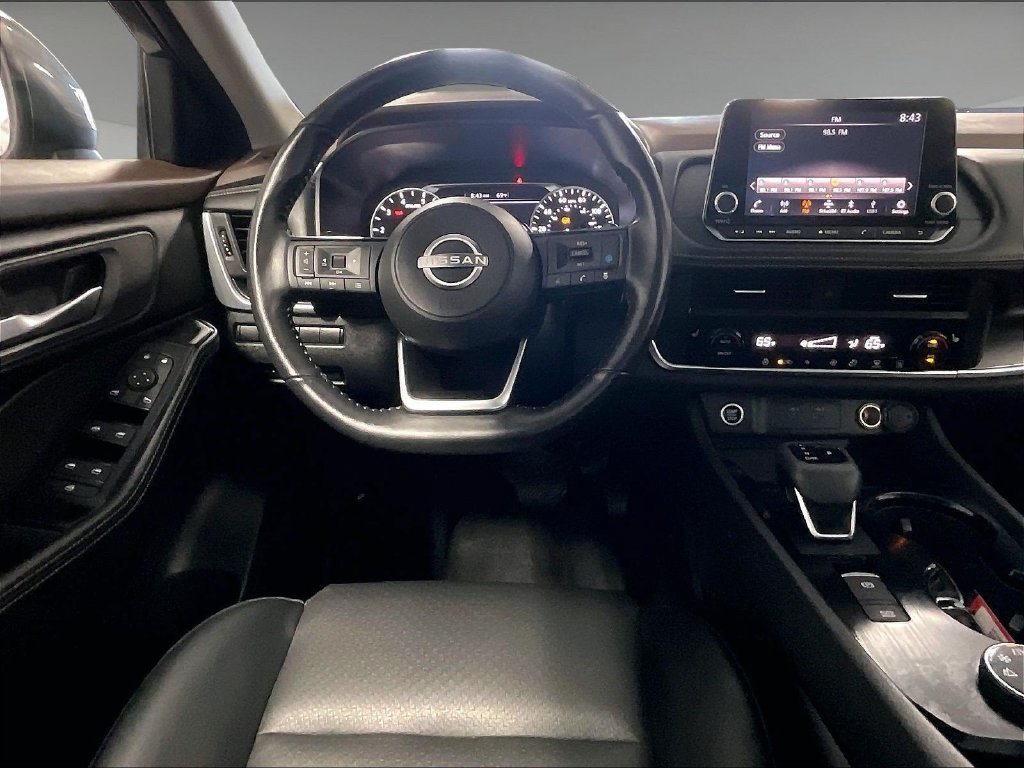 Certified 2023 Nissan Rogue SV w/ SV Premium B Package AWD/4WD image 17