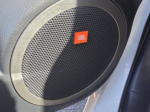 Used 2010 Toyota RAV4 Limited image 19