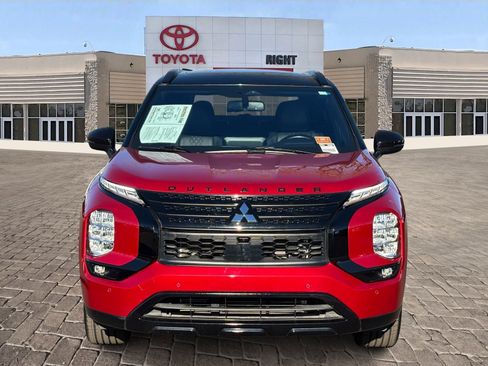 Used 2024 Mitsubishi Outlander SEL image 5