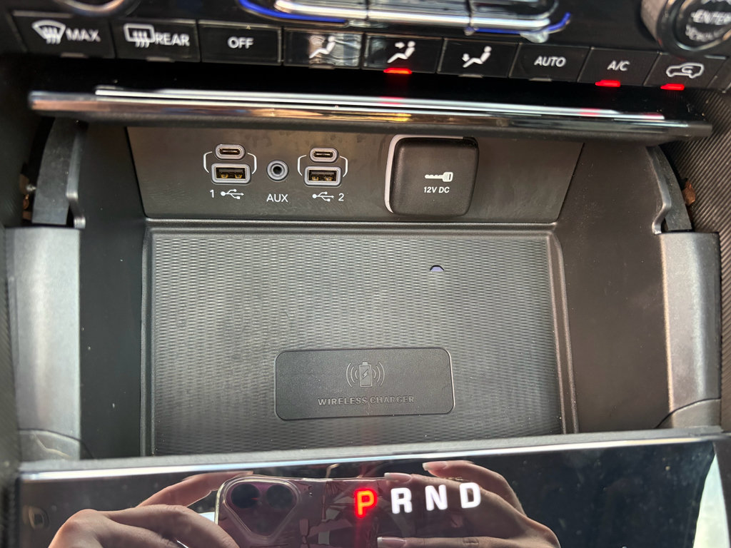 Used 2025 Jeep Grand Cherokee Altitude RWD image 22