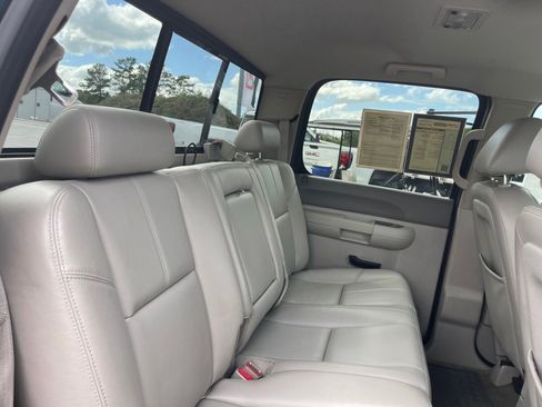 Used 2012 GMC Sierra 2500 SLE w/ SLE Preferred Package image 24