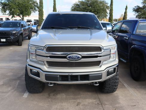 Used 2018 Ford F150 King Ranch w/ Equipment Group 601A Luxury image 4