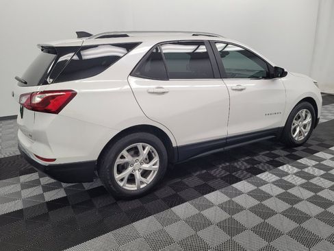 Used 2021 Chevrolet Equinox LT FWD image 10