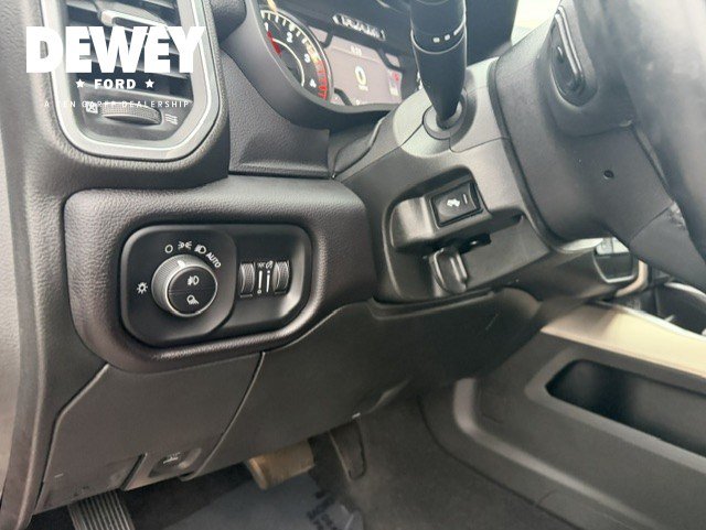 Used 2023 RAM 2500 Laramie AWD/4WD image 13
