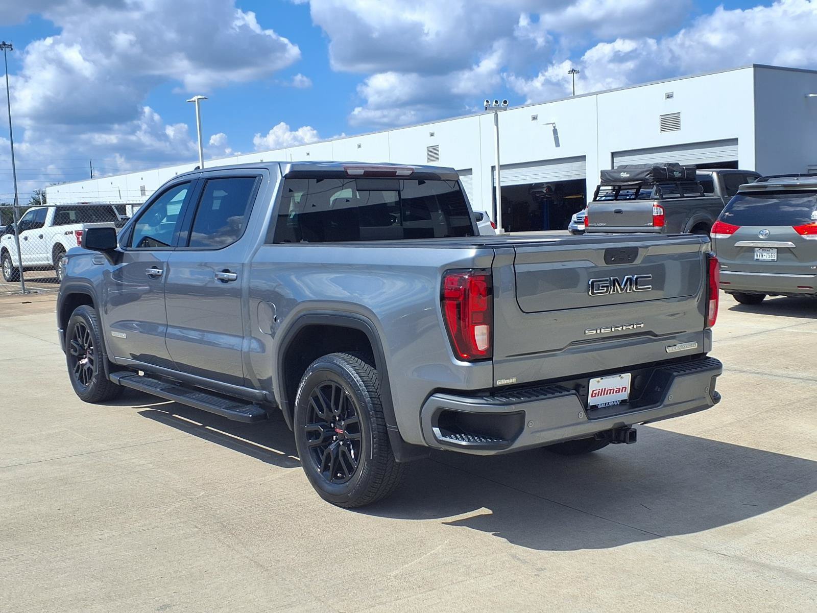 Used 2021 GMC Sierra 1500 Elevation w/ Preferred Package RWD image 4