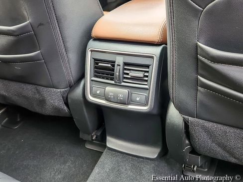 Certified 2024 Subaru Forester Touring w/ POP Package 3 AWD/4WD image 27