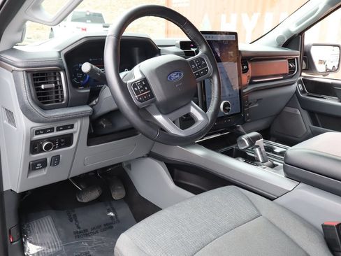 Used 2024 Ford F150 Lightning Flash AWD/4WD image 18