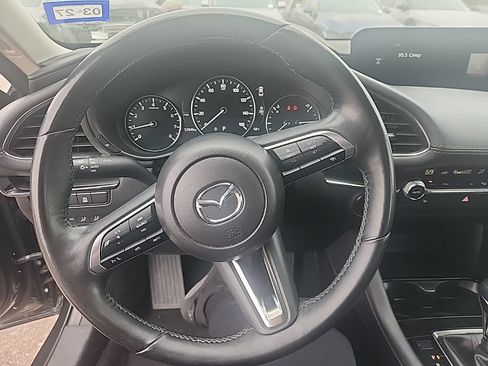 Used 2024 MAZDA MAZDA3 s FWD image 21