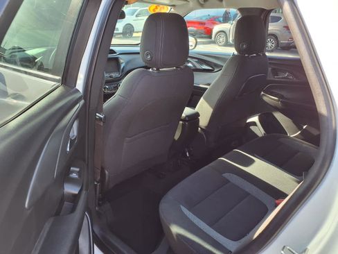 Used 2023 Chevrolet TrailBlazer LT w/ Convenience Package image 19