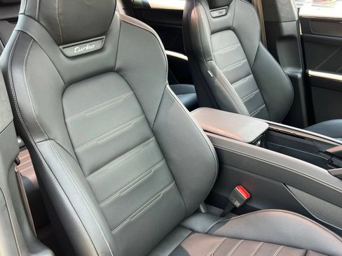 New 2026 Porsche Cayenne Turbo AWD/4WD image 18