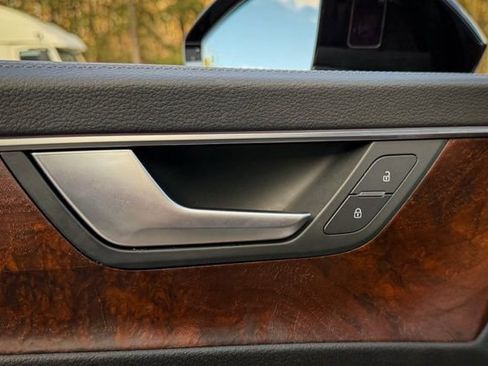 Used 2021 Audi A6 Premium Plus w/ Premium Plus Package image 38