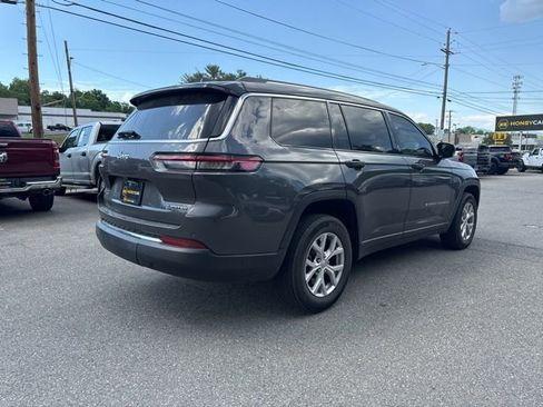 Used 2022 Jeep Grand Cherokee L Limited AWD/4WD image 6