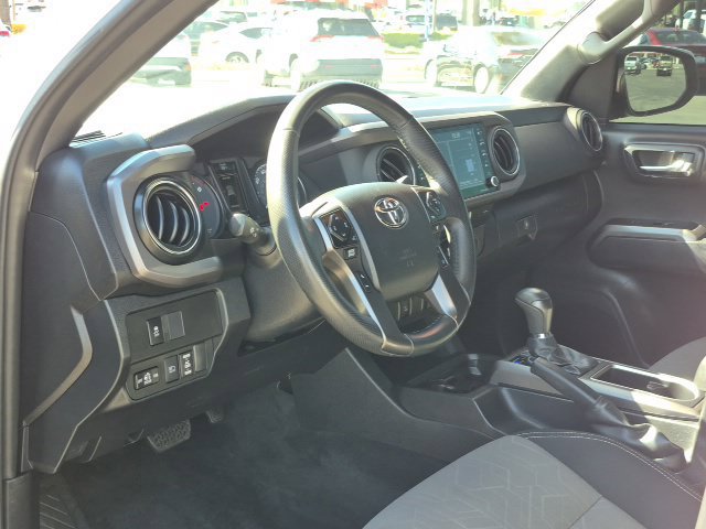 Used 2023 Toyota Tacoma TRD Sport w/ Black Out Package (TMS) AWD/4WD image 10