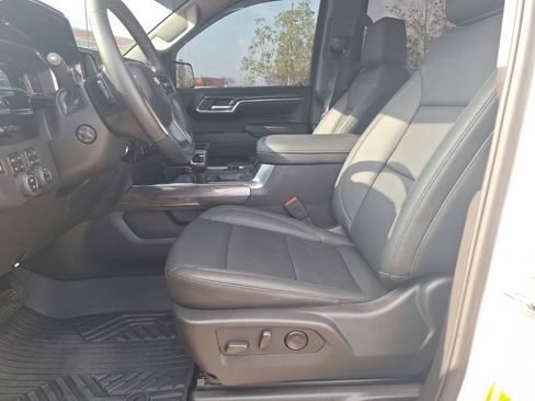 Used 2025 Chevrolet Silverado 1500 LTZ w/ LTZ Premium Package image 22