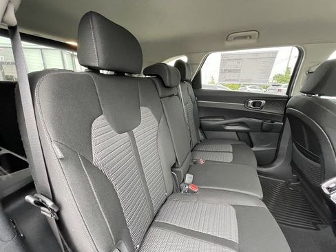 New 2026 Kia Sorento LX image 27