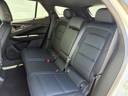 Used 2024 Chevrolet Blazer EV LT AWD/4WD image 12