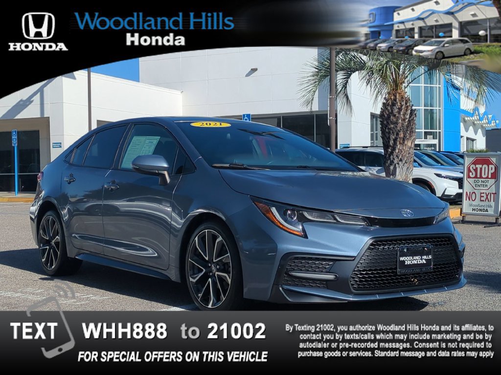 Used 2021 Toyota Corolla XSE w/ Carpet Mat Package (TMS) FWD image 3