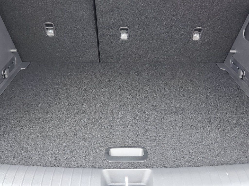 New 2027 Kia Seltos LX AWD/4WD image 13