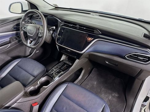 Used 2022 Chevrolet Bolt EUV Premier w/ Sun & Sound Package image 30