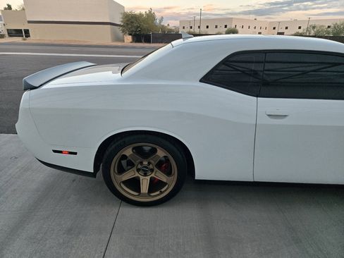 Used 2016 Dodge Challenger SRT Hellcat image 20