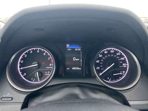 Used 2024 Toyota Camry SE image 10