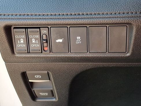Used 2025 Honda Odyssey EX-L image 27