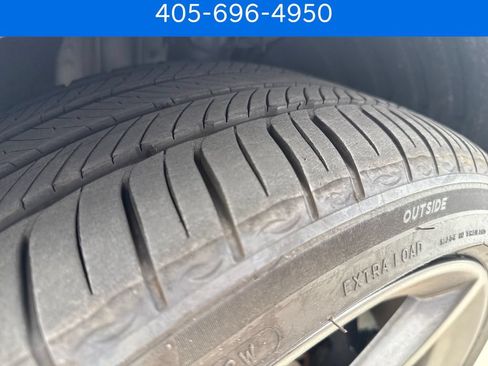Used 2025 Genesis GV70 2.5T w/ Sport Prestige Package AWD/4WD image 39