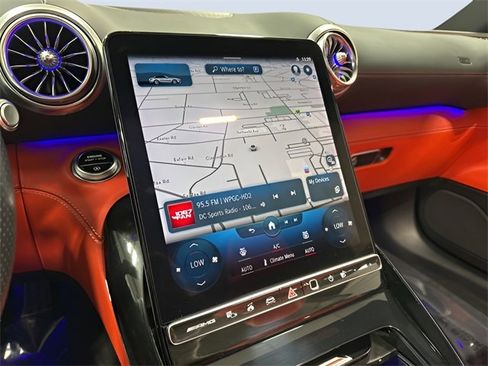 Used 2022 Mercedes-Benz SL 55 AMG 4MATIC image 22