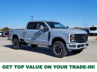 New 2026 Ford F250 Lariat w/ Tremor Off-Road Package