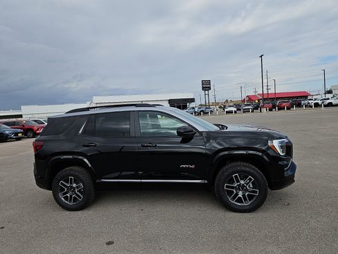 New 2027 GMC Terrain AT4 w/ Convenience Package III AWD/4WD image 6