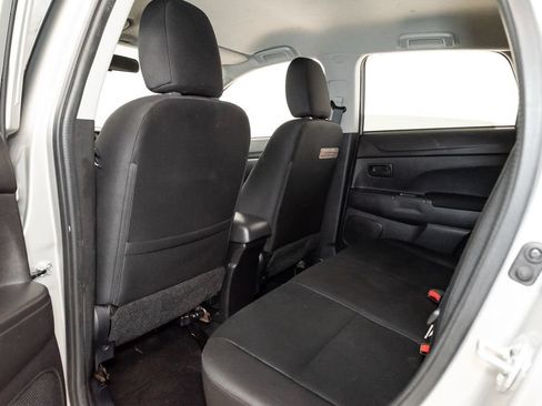 Used 2015 Mitsubishi Outlander Sport ES FWD image 19