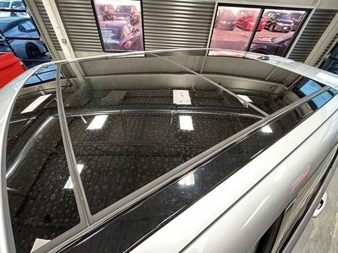 Used 2014 Land Rover Range Rover Sport HSE image 59