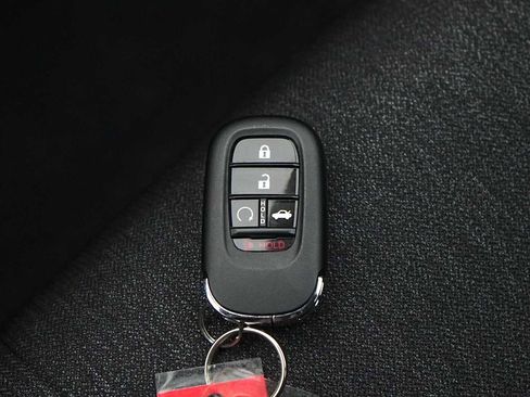 Used 2025 Honda Accord SE image 28